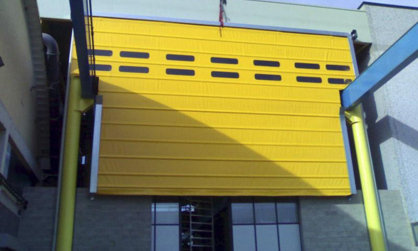 puertas rapidas plegables para industria